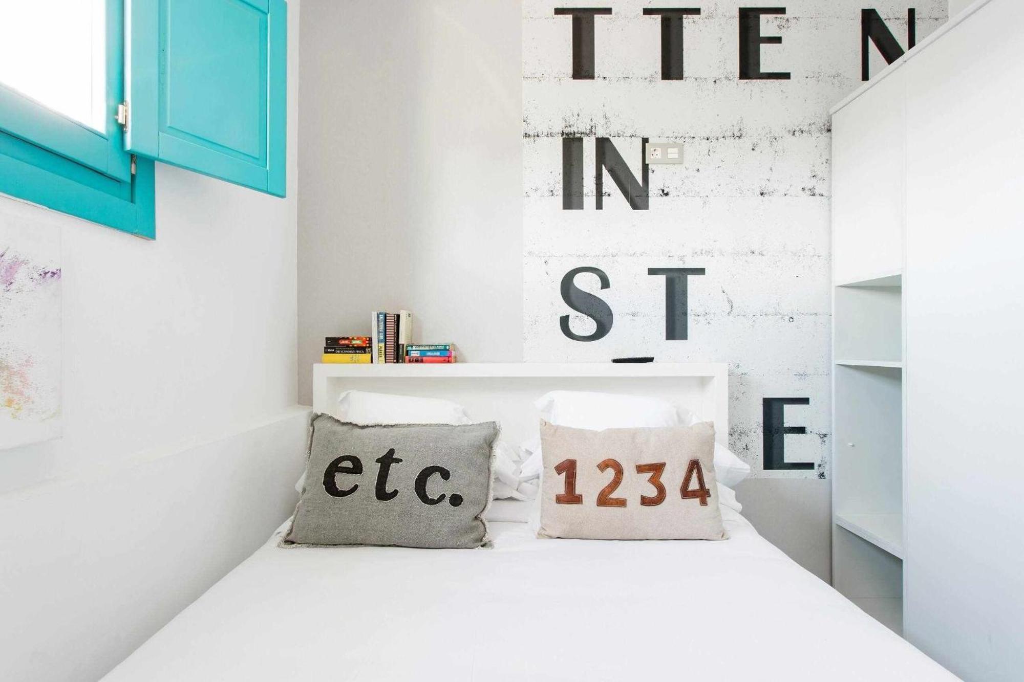Revitalized Apartment In Historical Building Girona Eksteriør billede